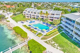 1133 W Ocean Dr, Key Colony, FL 33051 - Photo 36