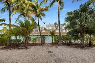 132 N Indies Dr, Duck Key, FL 33050 - Photo 6