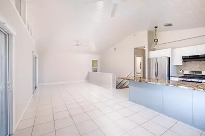 282 S Coconut Palm Boulevard, Plantation Key, FL 33070 - Photo 10