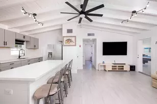 147 Plantation Ave, Plantation Key, FL 33070 - Photo 1