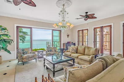 205 15th Circle, Key Colony Beach, FL 33051 - Photo 8