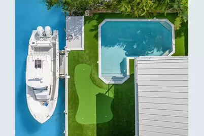 334 E Seaview Drive, Duck Key, FL 33050 - Photo 54