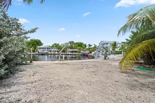 778 Canal St, Key Largo, FL 33037 - Photo 10