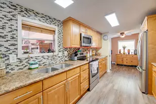 6460 Sunshine St, Stock Island, FL 33040 - Photo 8