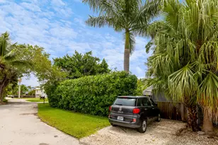 180 Sugarloaf Dr, Sugarloaf Key, FL 33042 - Photo 24