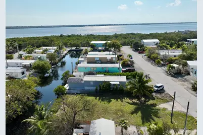 27935 Tarpon Terrace, Little Torch Key, FL 33042 - Photo 14
