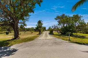 1151 Sugarloaf Blvd, Sugarloaf Key, FL 33042 - Photo 6