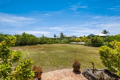 1151 Sugarloaf Boulevard, Sugarloaf Key, FL 33042 - Photo 30