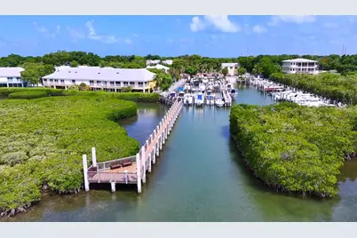 9812 Windward Avenue, Key Largo, FL 33037 - Photo 1