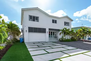 88 W Plaza Del Lago, Lower Matecumbe, FL 33036 - Photo 2