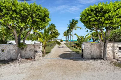 75691-71 Overseas Highway, Lower Matecumbe, FL 33036 - Photo 36