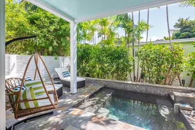 400 Aronovitz Lane, Key West, FL 33040 - Photo 8