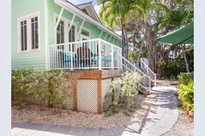 1445 S 1445 Roosevelt Boulevard #411, Key West, FL 33040 - Photo 4