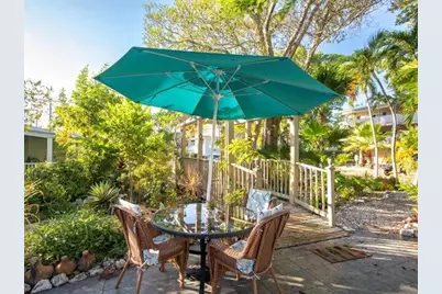 1445 S 1445 Roosevelt Boulevard #411, Key West, FL 33040 - Photo 32