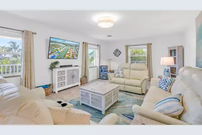 581 10th Street, Key Colony Beach, FL 33051 - Photo 4