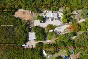2231 Middle Torch Rd, Middle Torch Key, FL 33042 - Photo 10