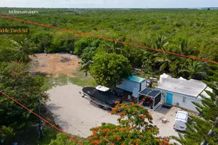 2231 Middle Torch Rd, Middle Torch Key, FL 33042 - Photo 18