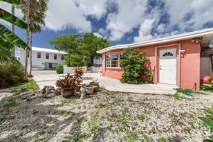 11050 5th Avenue Ocean, Marathon, FL 33050 - Photo 1