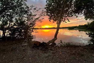 6 Beach Dr, Lower Sugarloaf Key, FL 33040 - Photo 16