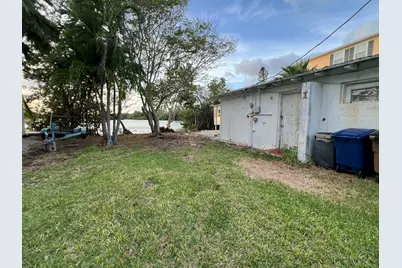 6 Beach Drive, Lower Sugarloaf Key, FL 33040 - Photo 2