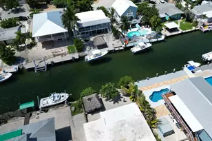 2411 Grouper Dr, Marathon, FL 33050 - Photo 2