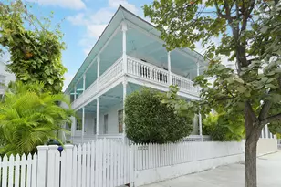 1022 Fleming St, Key West, FL 33040 - Photo 2