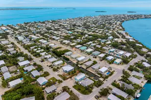 22737 Blackbeard Ln, Cudjoe Key, FL 33042 - Photo 4