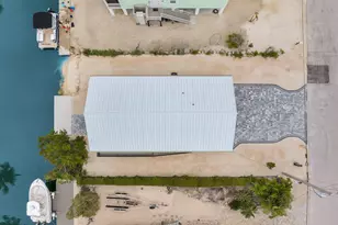 22737 Blackbeard Ln, Cudjoe Key, FL 33042 - Photo 2