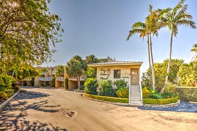 1133 W Ocean Drive #13, Key Colony, FL 33051 - Photo 44