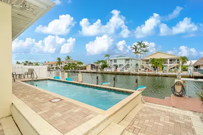 260 Sadowski Causeway, Key Colony, FL 33051 - Photo 14