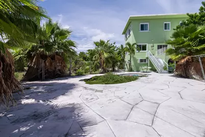 1 Trinidad Street, Duck Key, FL 33050 - Photo 10
