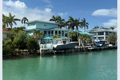 124 S Indies Drive, Duck Key, FL 33050 - Photo 2