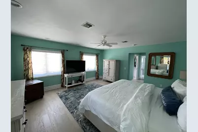 124 S Indies Drive, Duck Key, FL 33050 - Photo 14