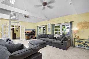 1209 Truman Ave, Key West, FL 33040 - Photo 12