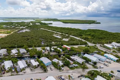 256 Mars Lane, Geiger Key, FL 33040 - Photo 12