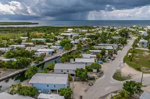256 Mars Ln, Geiger Key, FL 33040 - Photo 8
