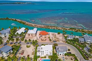 317 E Seaview Cir, Duck Key, FL 33050 - Photo 16