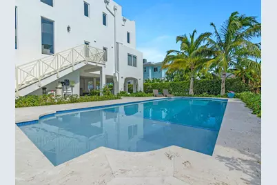 317 E Seaview Circle, Duck Key, FL 33050 - Photo 1