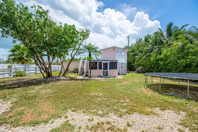 31541 Avenue A, Big Pine Key, FL 33043 - Photo 6