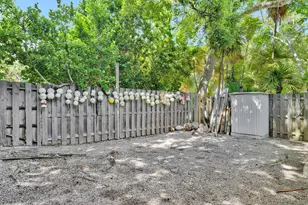 5353 Dogwood Dell St, Marathon, FL 33050 - Photo 40