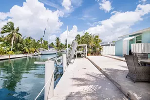 599 30th St, Marathon, FL 33050 - Photo 18