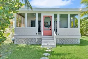 25368 2nd St, Summerland Key, FL 33042 - Photo 2