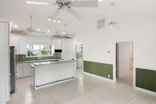 125 Sea Ln, Geiger Key, FL 33040 - Photo 26