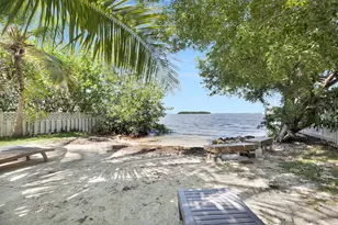 80 Le Grand Dr, Key Largo, FL 33037 - Photo 40