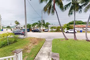 2016 Fogarty Ave, Key West, FL 33040 - Photo 24