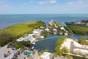 398 70th St Gulf, Marathon, FL 33050 - Photo 2