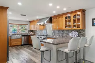201 Pimilico Ln, Key Largo, FL 33037 - Photo 2