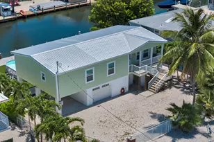 121 Venetian Dr, Lower Matecumbe, FL 33036 - Photo 2