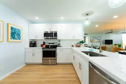 1800 Atlantic Boulevard #327C, Key West, FL 33040 - Photo 8