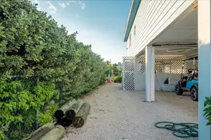 331 N Anglers Dr, Marathon, FL 33050 - Photo 42